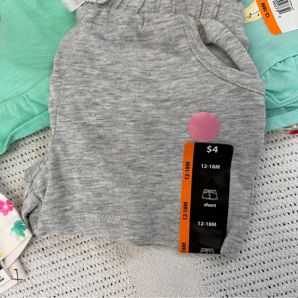 Walmart Toddler Girls Summer Clothes Size 12-18 Months 5 Tops 3 Shorts NWT - Picture 6 of 6